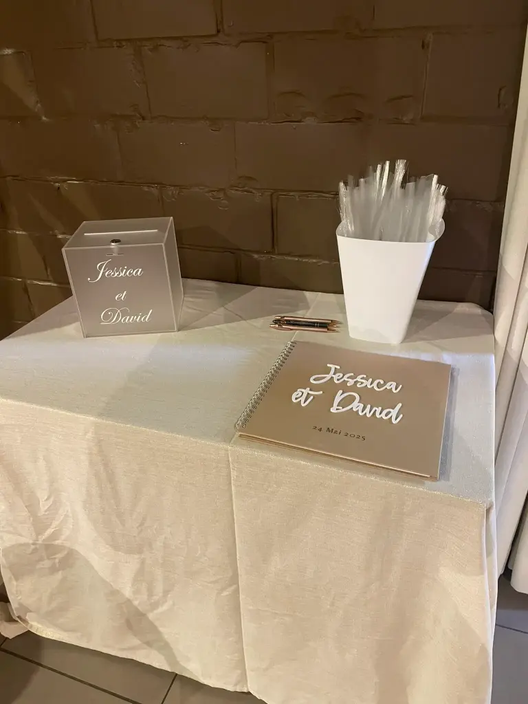 Urne plexiglas - personnalisable 