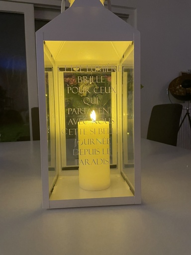[OT 0002] Lanterne commémorative 